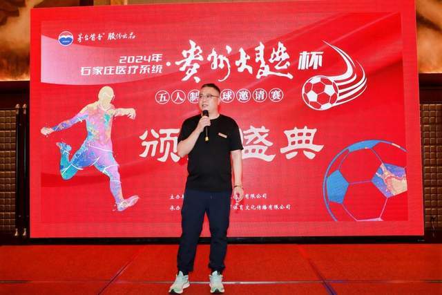 季前赛中两名球员表现出色，展现成长与潜力